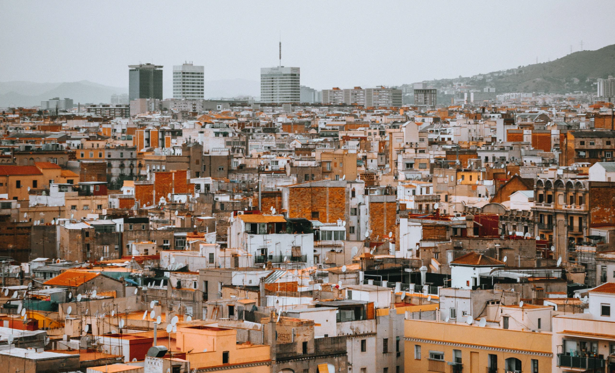 El precio de la vivienda nueva en Barcelona crece un 1,1% en el primer semestre