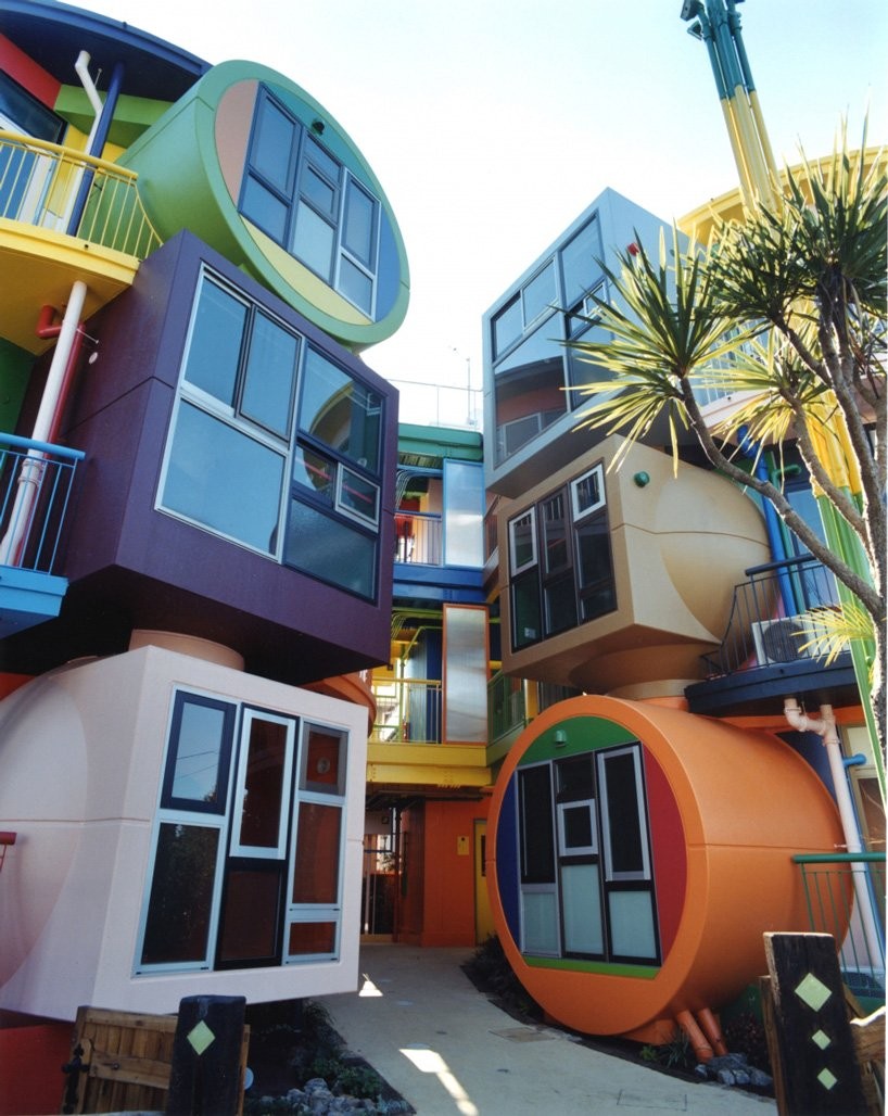 reversible-destiny-lofts-mitaka-3