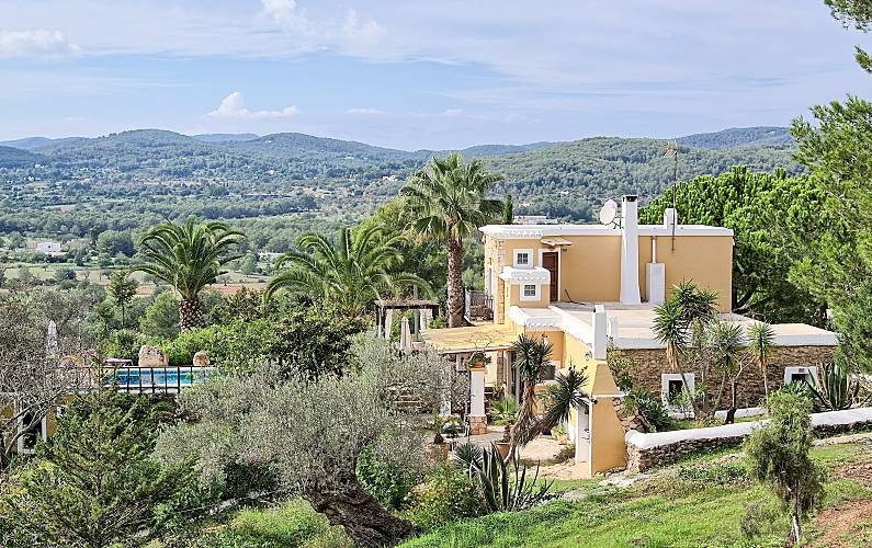 c-recepcionasa-campo-exterior2