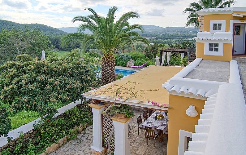 casa-campo-ibiza-exterior