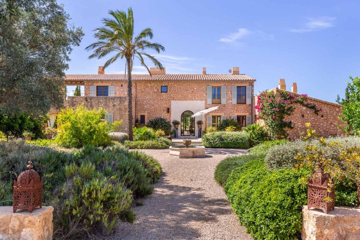 This stunning estate is for sale in Mallorca