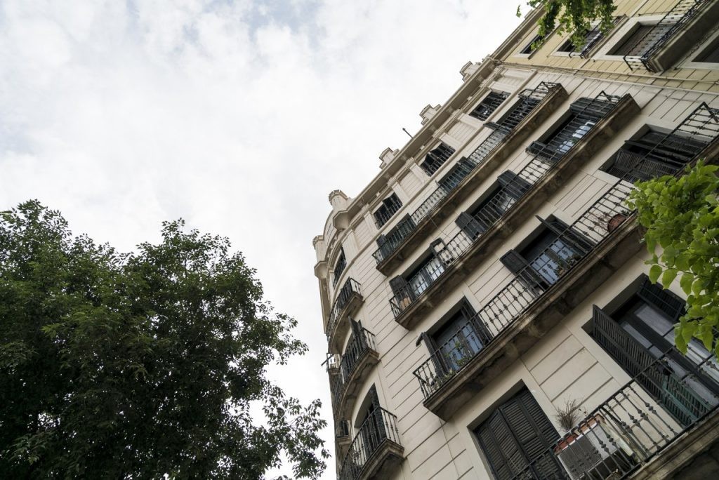 Barcelona amplía dos meses la moratoria del pago de las cuotas del parque público