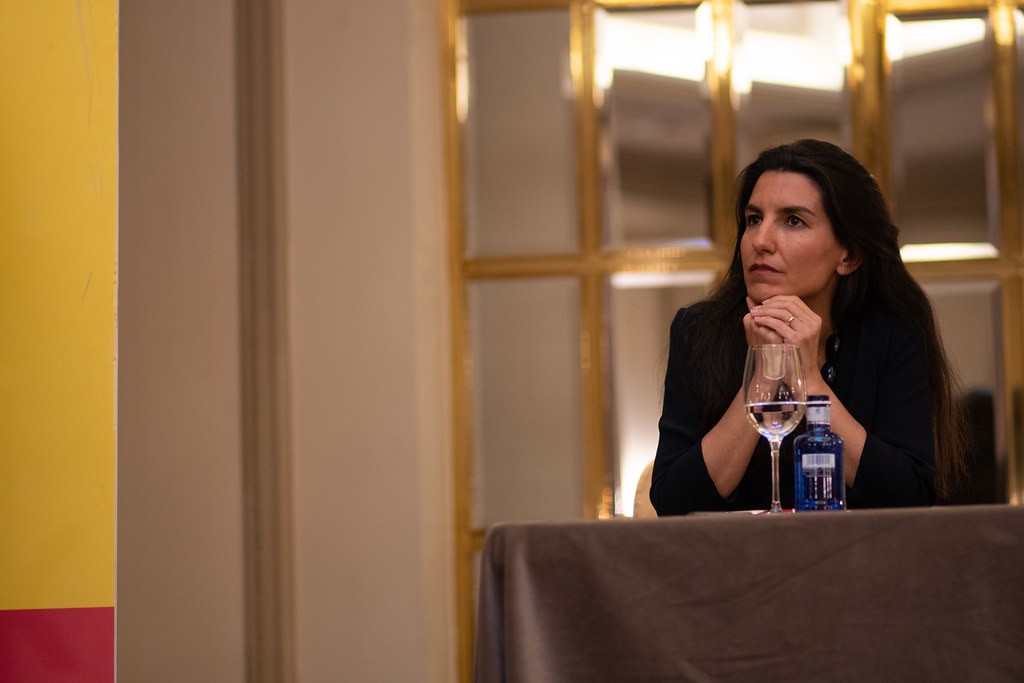 La justicia apoya a Monasterio: El País publicó informaciones sobre su título de arquitectura que deber rectificar