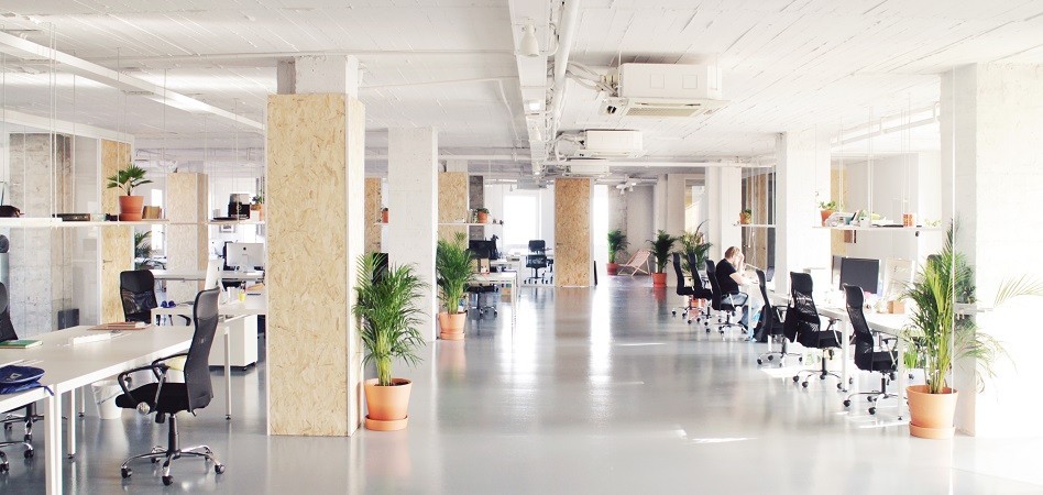 El covid-19 impacta en el ‘coworking’, que hunde su contratación un 91% hasta junio