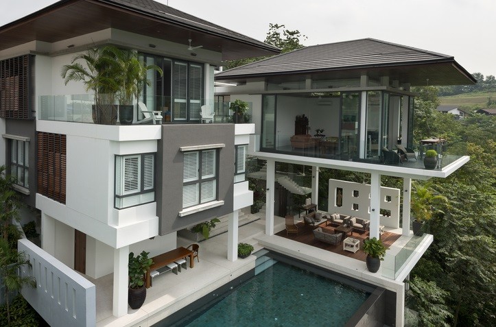 Una espectacular casa de lujo rodeada de una reserva forestal a las afueras de Kuala Lumpur 