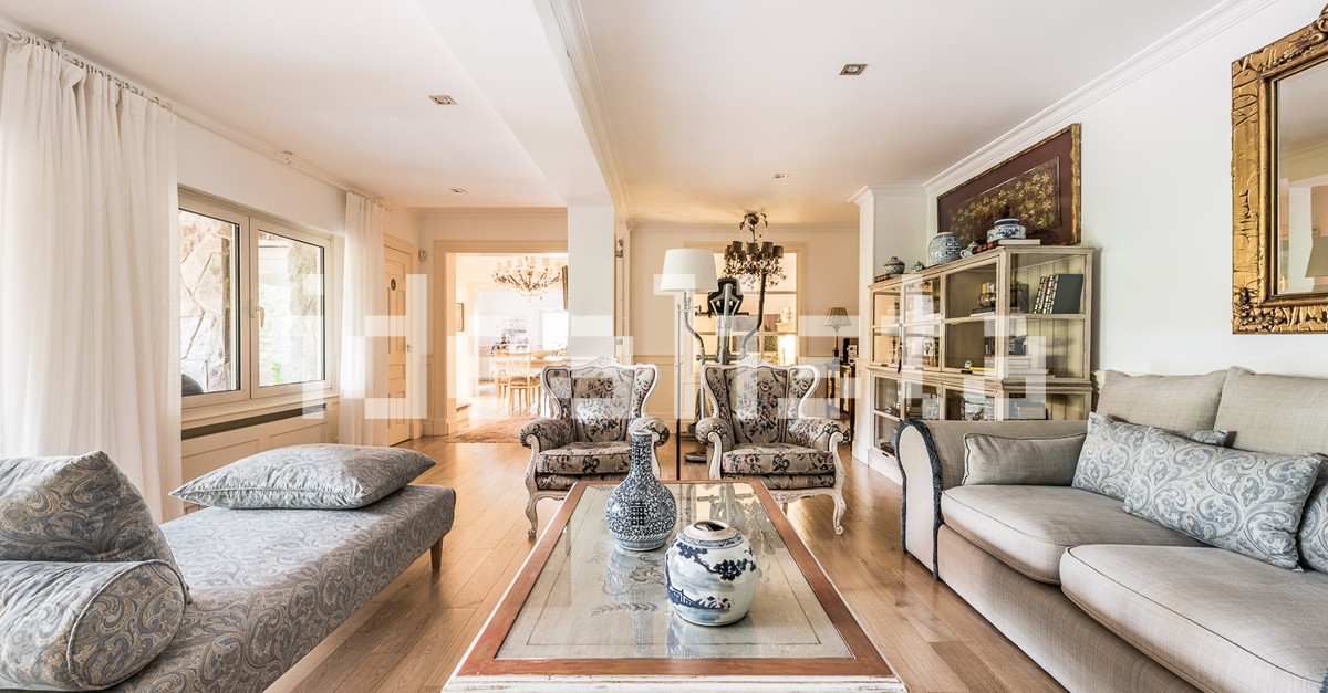 La vivienda cuenta con 185 m2