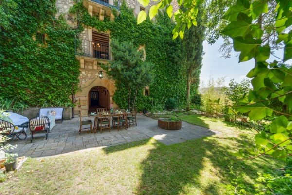 Este palacete del siglo XVI está a la venta en idealista por menos de un millón de euros