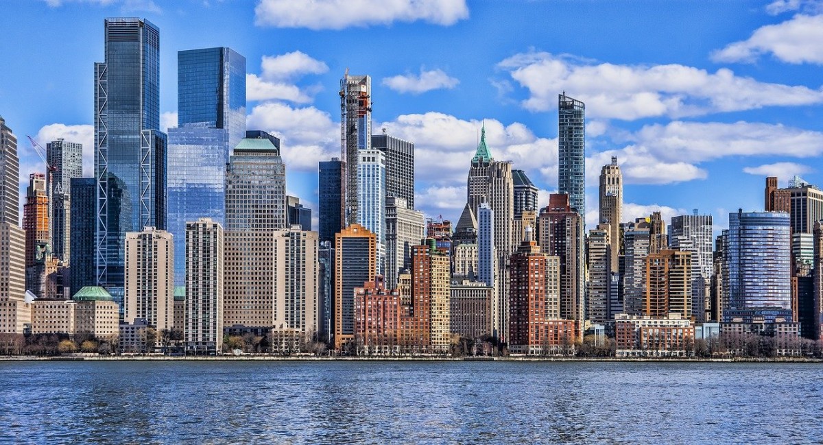 Los alquileres en Manhattan descienden hasta los 2.500 euros de media y alcanzan niveles no vistos desde 2011