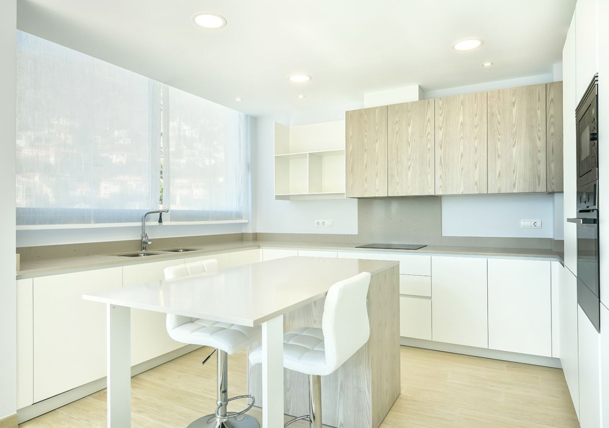 The property has a modern kitchen which connects to the dining area The property has a modern kitchen which connects to the dining area