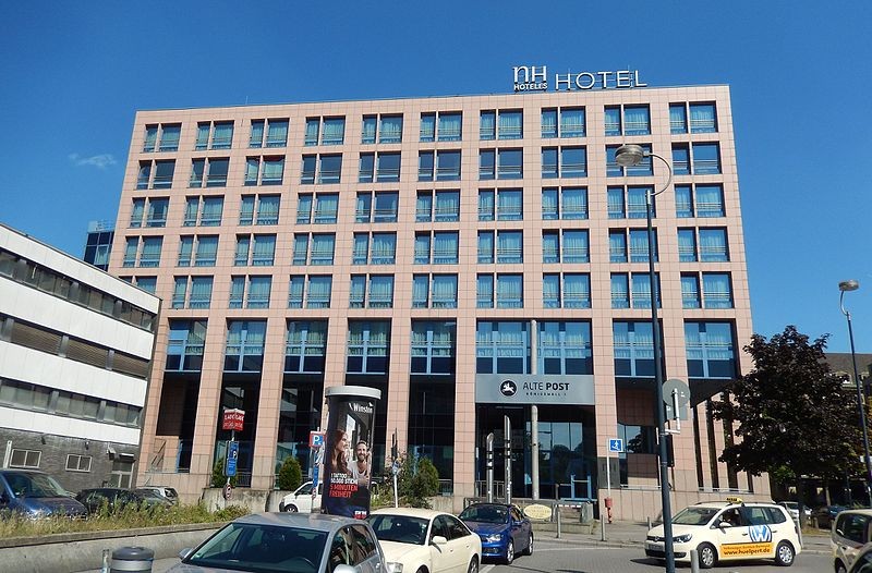 NH estudia la venta de algunos de sus hoteles en Europa por 200 millones de euros