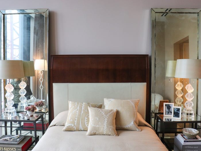 5db99db8dee019549253d1bd