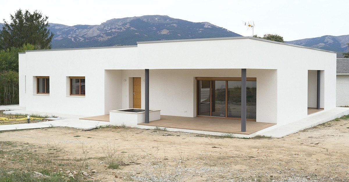 De la primera oficina poscovid al mayor centro comercial de lujo de Madrid: las historias más curiosas de 2020