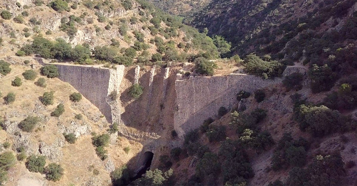 De la primera oficina poscovid al mayor centro comercial de lujo de Madrid: las historias más curiosas de 2020