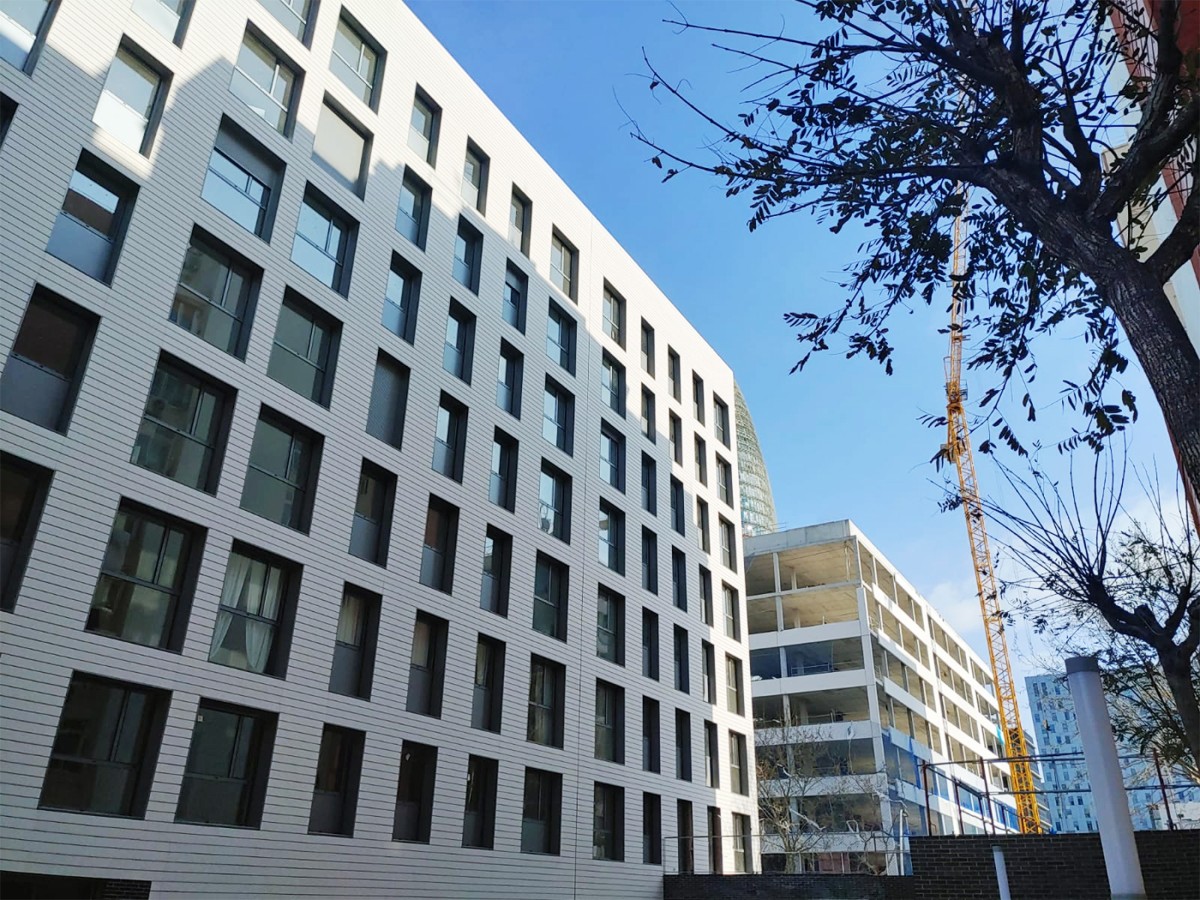 Patrizia, suma y sigue: compra un edificio para alquiler en Barcelona por 34 millones