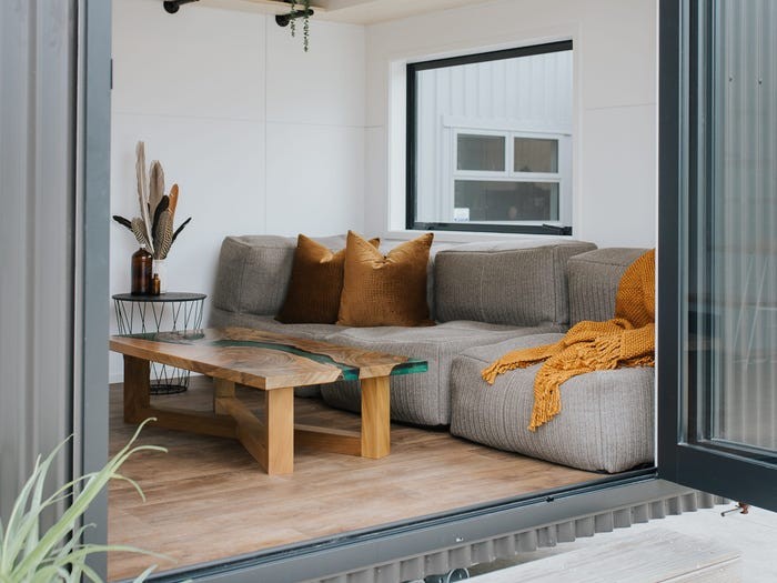 5fbec517037cbd00186126b9