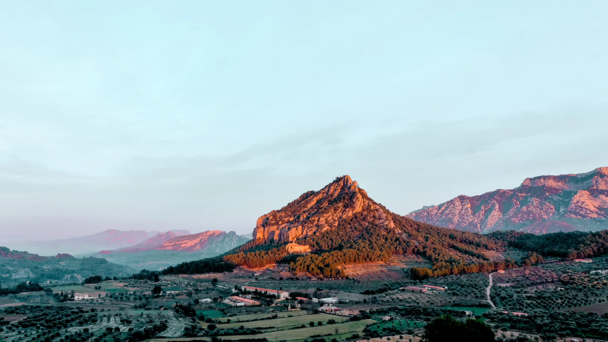Repoblar la Cataluña vaciada: la Generalitat destinará 2 millones al lavado de cara de 20 municipios rurales