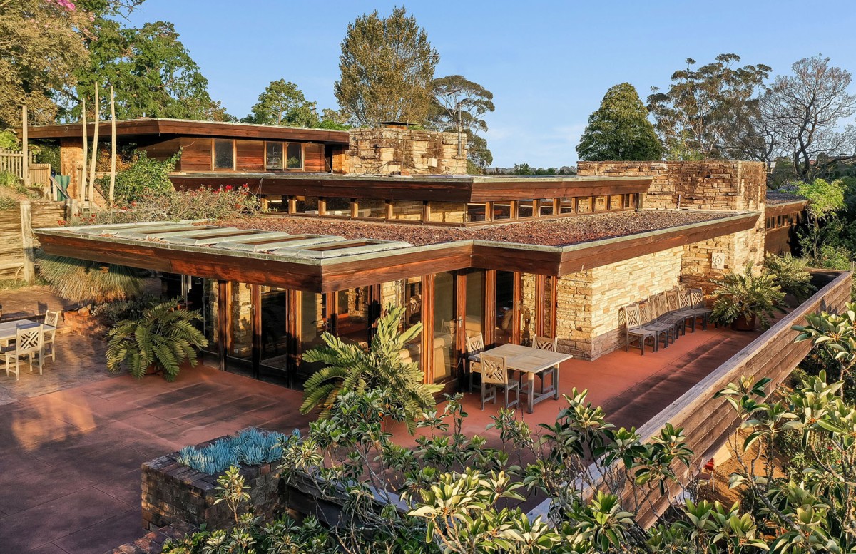Una espectacular vivienda en Australia basada en la casa modernista de ‘Con la muerte en los talones’