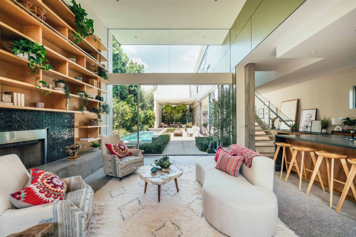 salon-de-la-casa-de-la-actriz-de-juego-de-tronos-emilia-clarke