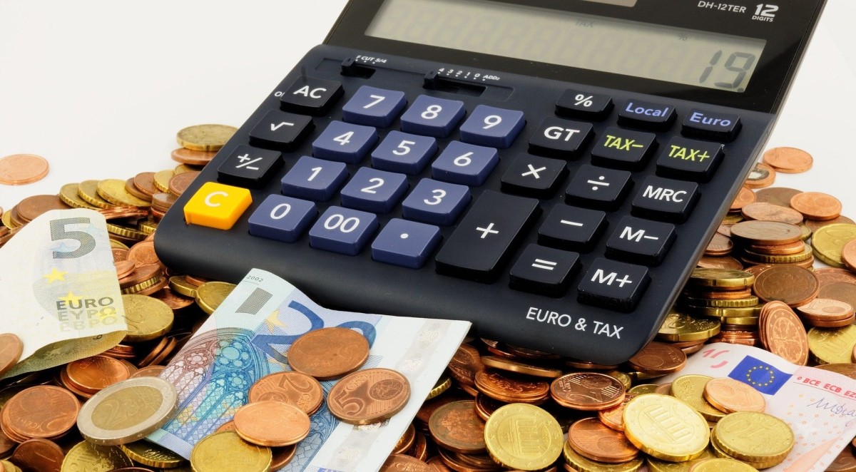 Las razones por las que el interés de los préstamos en España supera a los de Alemania y Francia