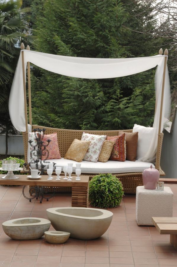 Ideas de decoración para balcones y terrazas: tendencias para la primavera y verano