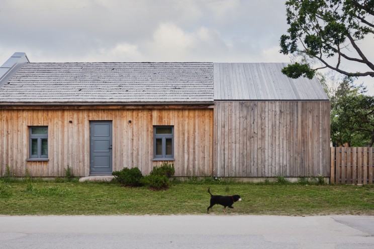 Una casa prefabricada de estilo nórdico en Letonia casa_letonia