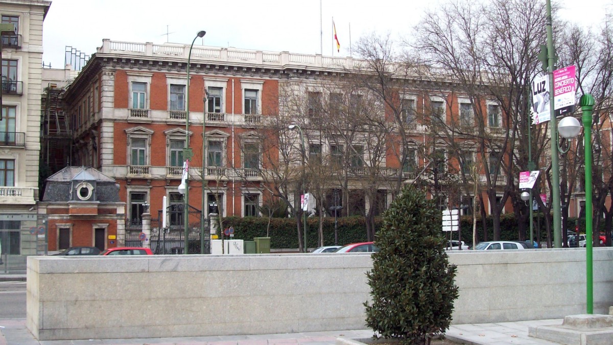 Miquel Iceta reformará el palacete de su Ministerio por 9,5 millones de euros