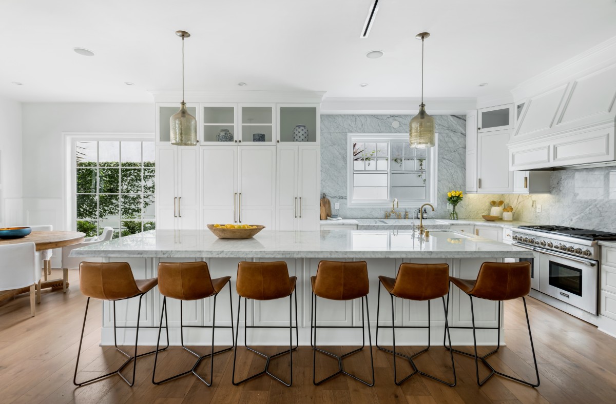 margot_robbie_s_residence_hancock_park_l.a._c_engel_volkers_berverly_hills_paul_barnaby_13