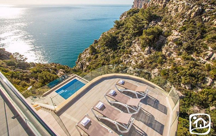 Las reservas de viviendas turísticas en la costa ya superan a las pernoctaciones del verano pasado