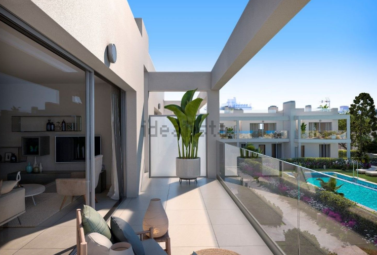 Con vistas a la piscina