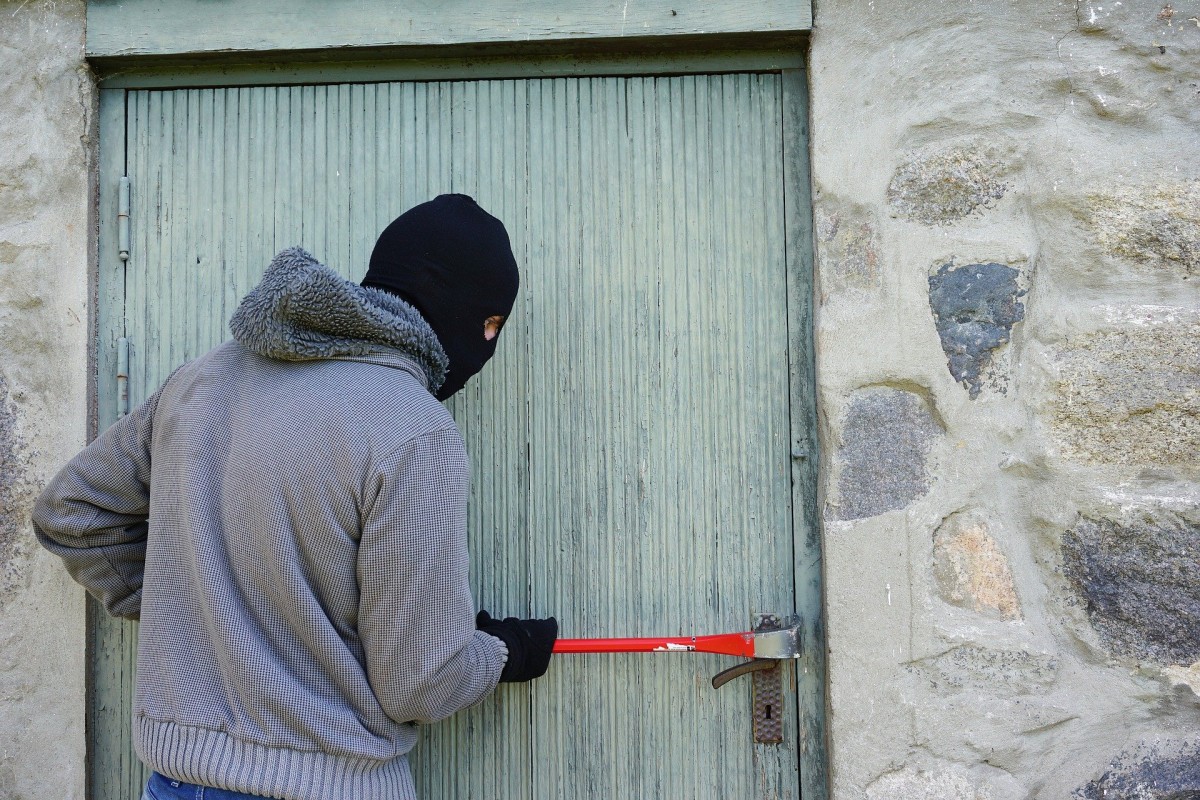 Los 50 municipios de España donde es más probable sufrir un robo en la vivienda, según Unespa