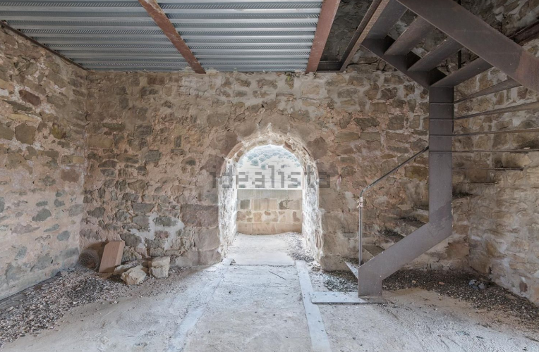 Los muros, las almenas y la torre ya han sido rehabilitados