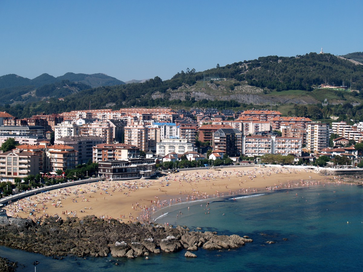 Playa Castro Urdiales, Cantabria