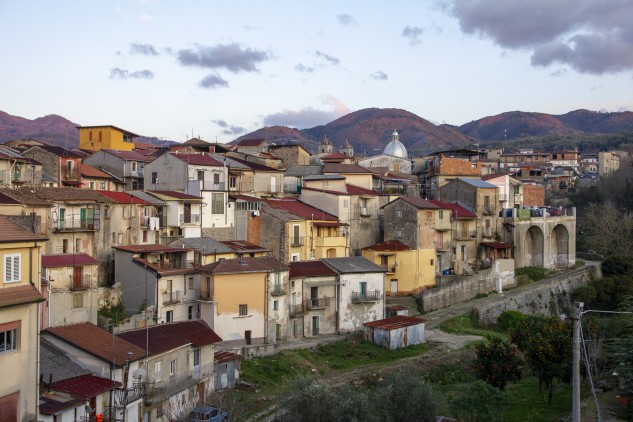 Casas por un euro en Calabria cinquefrondi