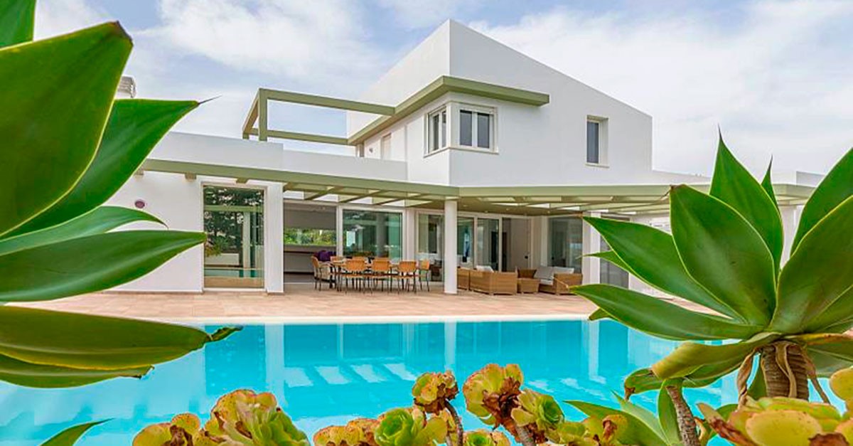 Las reservas de casas turísticas en agosto suben 12 puntos frente al año pasado y superan a las de 2019