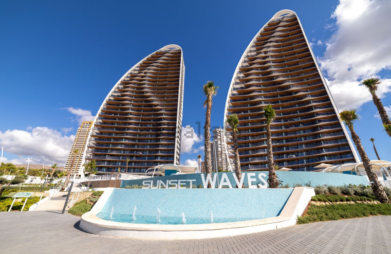 Así son los nuevos rascacielos de Benidorm con viviendas en venta desde 87.000 euros
