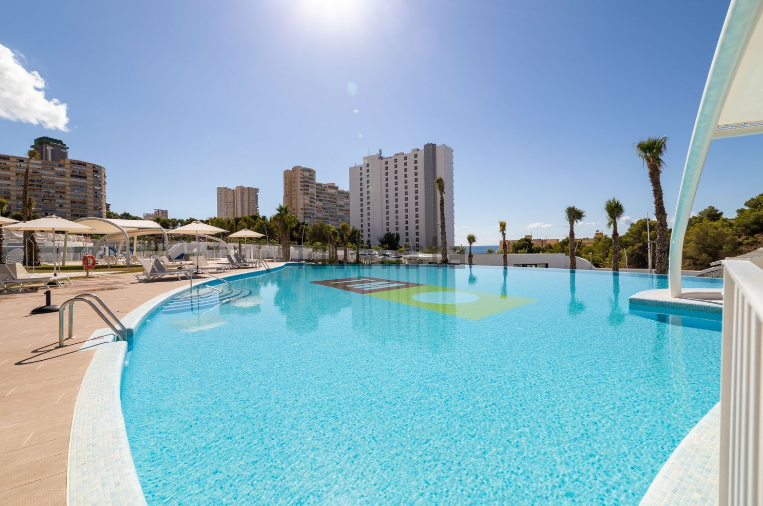 Así son los nuevos rascacielos de Benidorm con viviendas en venta desde 87.000 euros