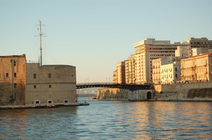 Casas por un euro en Plugia taranto