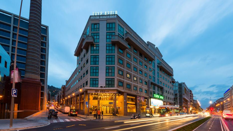 La familia Grifols y Meliá sacuden el mercado hotelero en Barcelona con nuevas operaciones