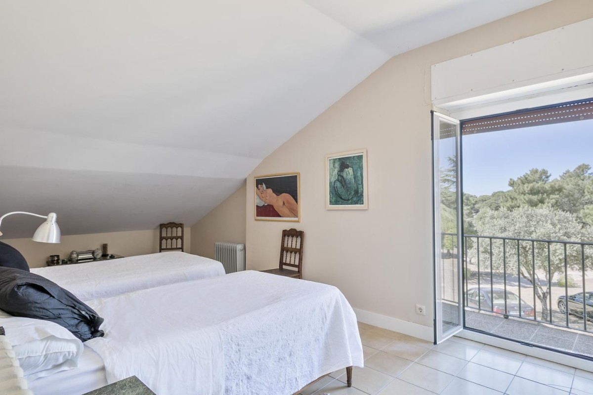 Spacious and bright bedrooms