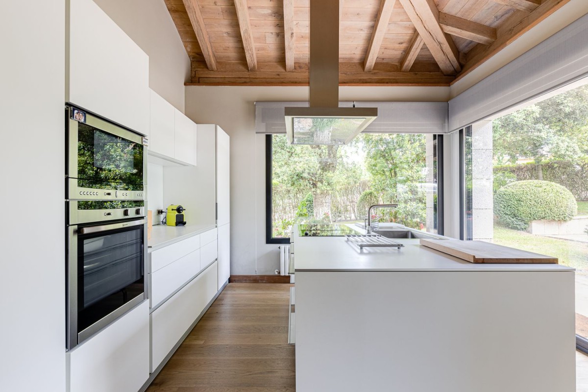 Cozinha moderna com ilha