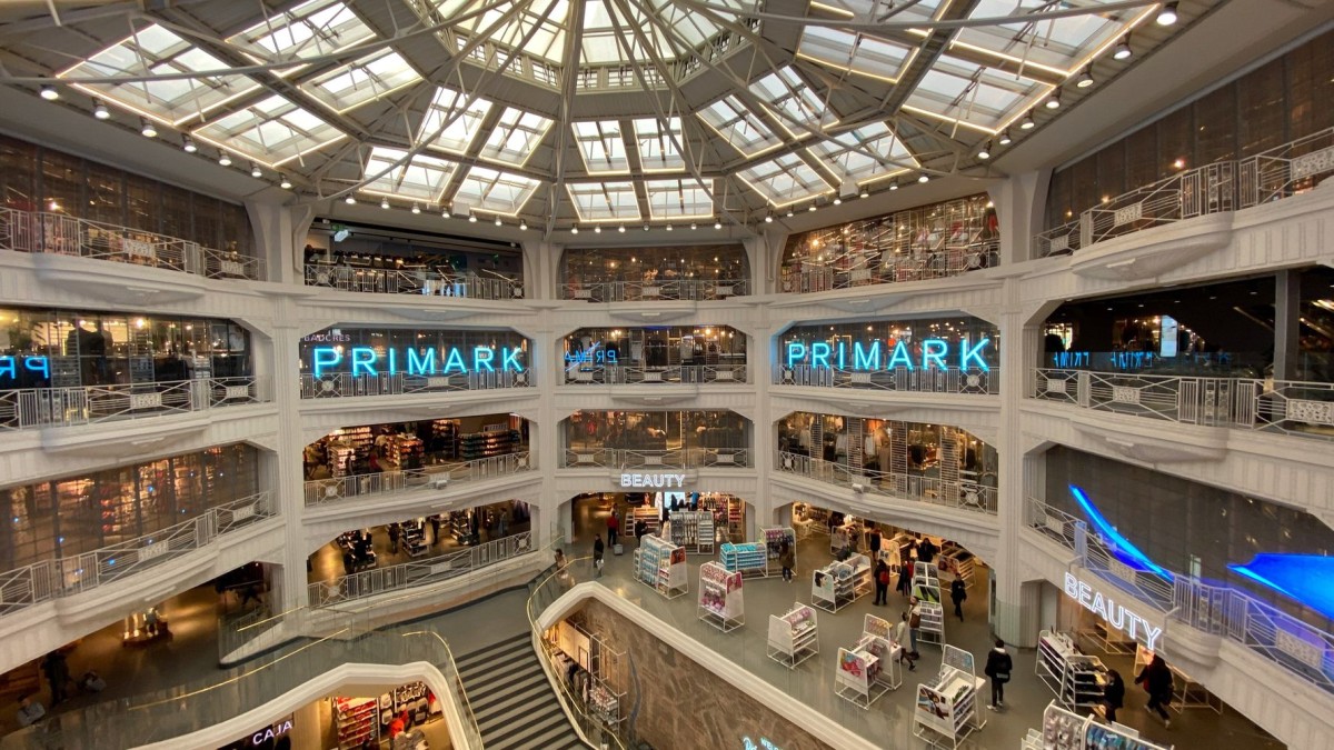 COMO É UM SHOPPING NA ITÁLIA + PRIMARK, A LOJA MAIS BARATA QUE JÁ