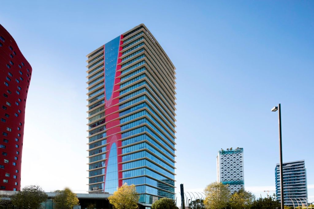 First Workplaces abrirá en octubre un 'coworking' de 1.400 m2 en la Torre Realia de Barcelona
