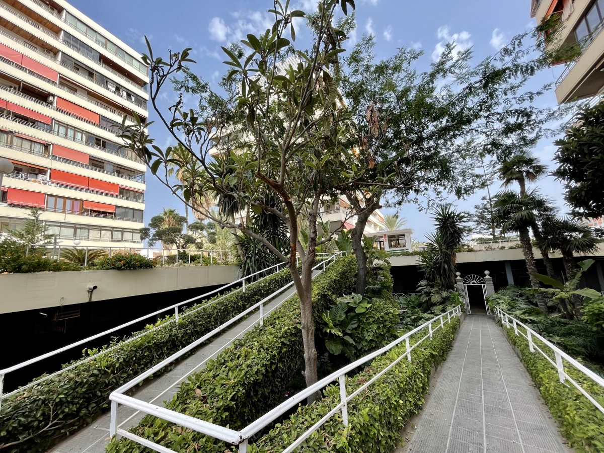 La Nogalera, el primer gran complejo residencial de lujo que se hizo en España, y está en Torremolinos