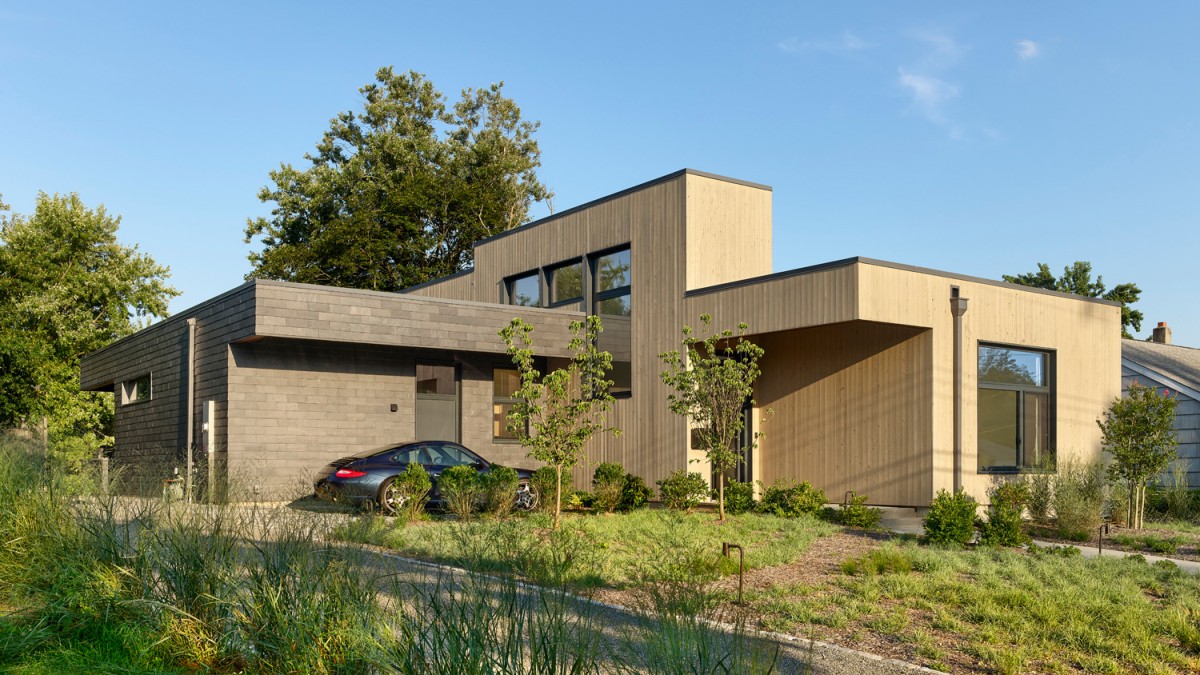 Bautizada como Lang St. Marie Residence