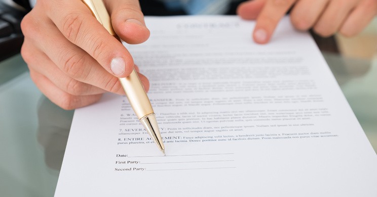Um contrato