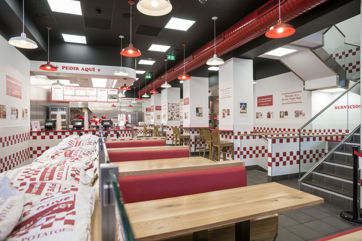Five Guys ‘hinca’ el diente a España: hasta 5 locales más en 2022 con Barcelona como mercado objetivo