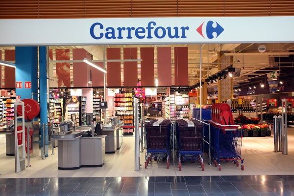 El fondo portugués Square AM compra una cartera de 10 supermercados en Madrid y Andalucía