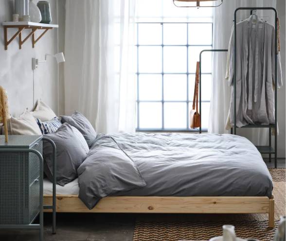 La cama de Ikea que ideal para amueblar una habitación pequeña — idealista/news