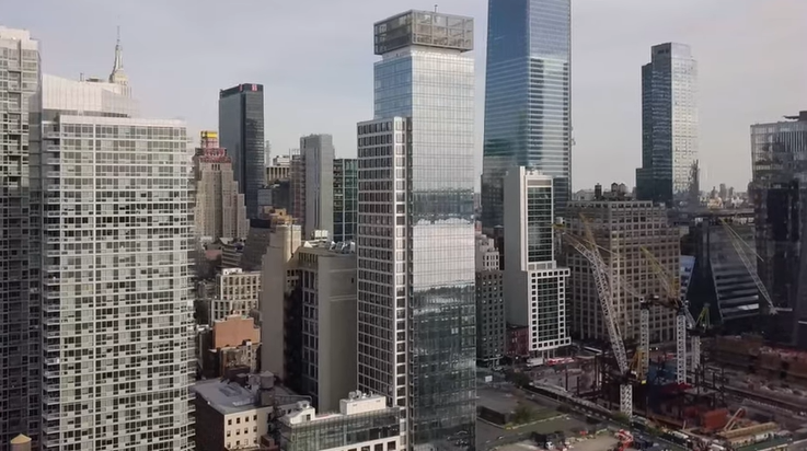 El rascacielos Hudson en Manhattan lleva sello español: su fachada infinita de cristal es de Porcelanosa