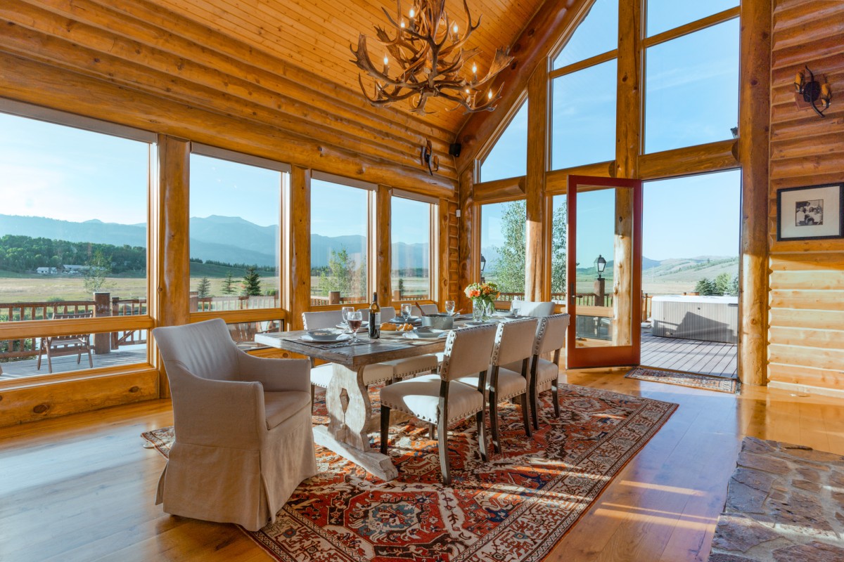 _polar_express_ranch_in_jackson_wyoming_c_engel_volkers_jackson_hole_orijin_media_4